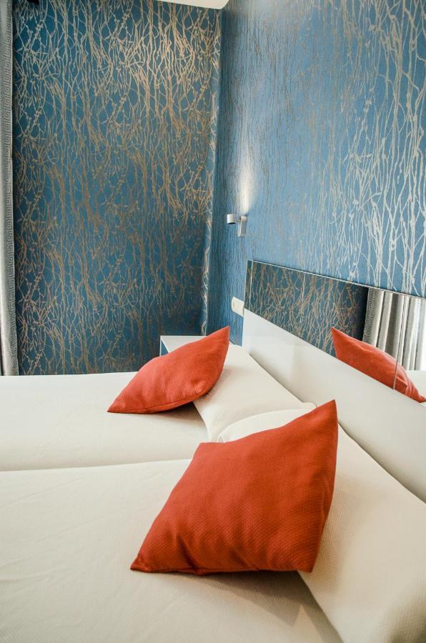 ז'אקה Hotel Jaques מראה חיצוני תמונה