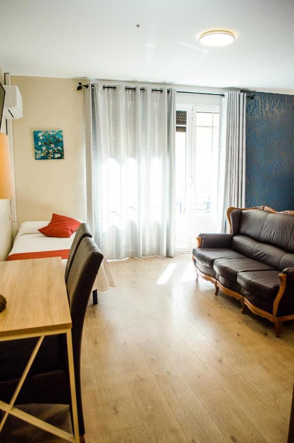 ז'אקה Hotel Jaques מראה חיצוני תמונה