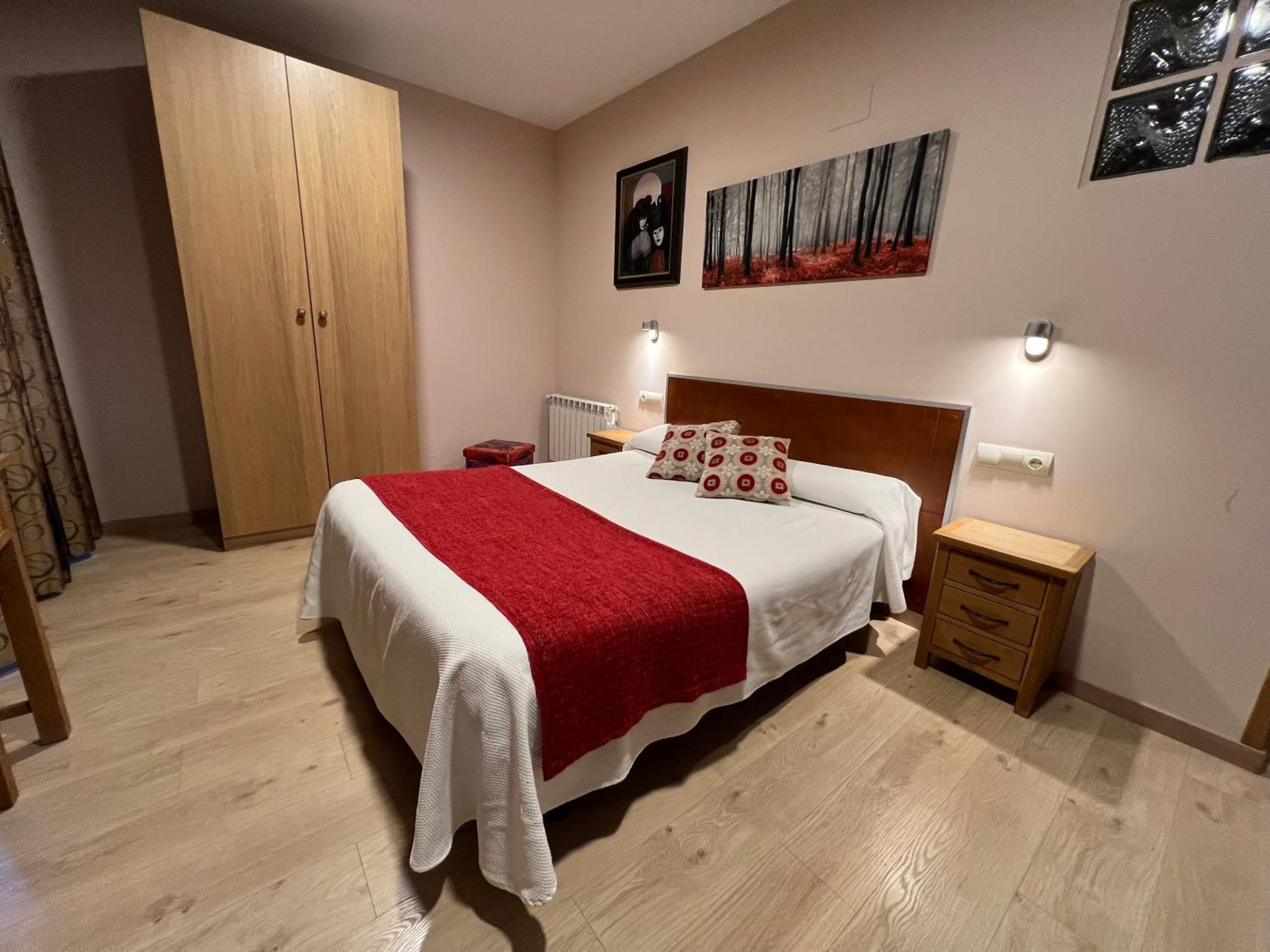 ז'אקה Hotel Jaques מראה חיצוני תמונה